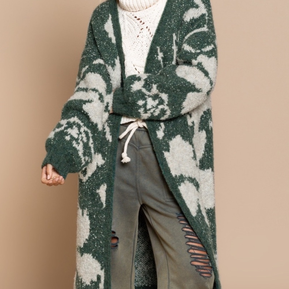 Printed Oversized Cardigan - Picture 4 of 6